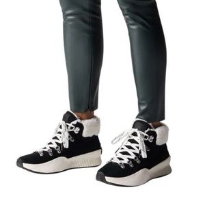 Sorel waterproof out n about conquest hiker